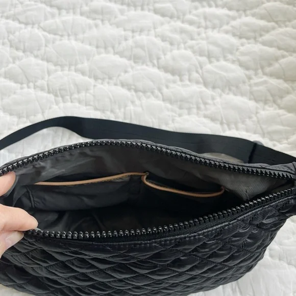 MZ Wallace Metro Roxy Bag - Medium - Picture 5 of 9